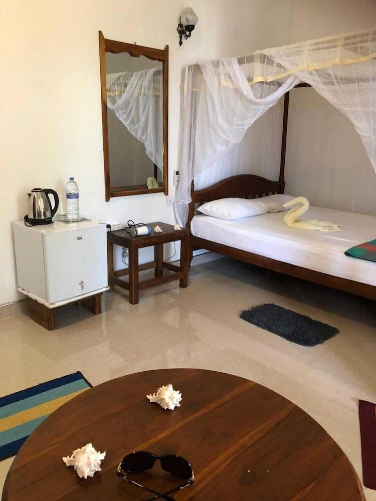Turtle Paradise Deluxe Double Room, 1 King Bed, Garden View, Ground Floor 12