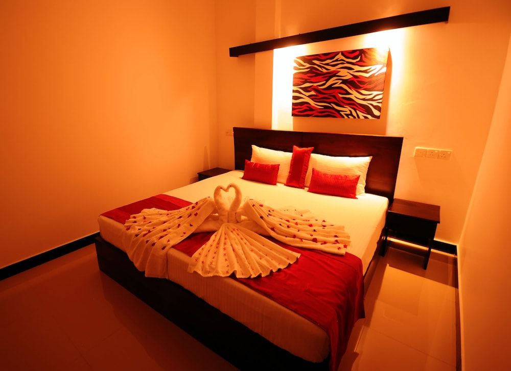 City Stay Deluxe Double Room 2