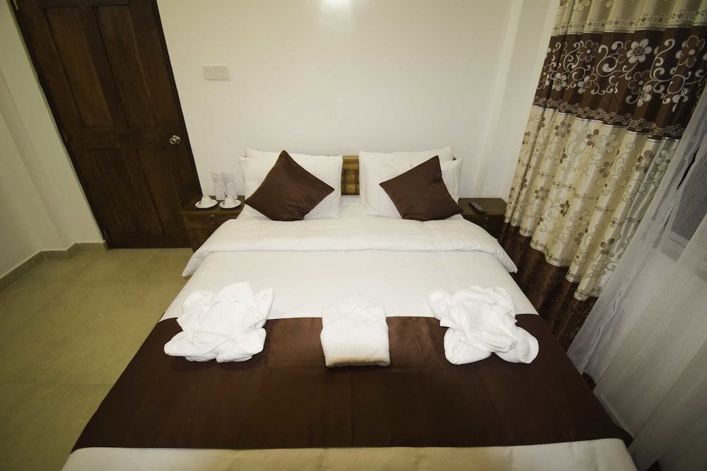 undefined Hotel Ranvil 6