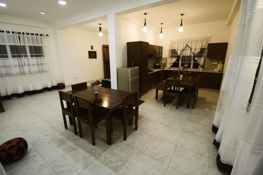 undefined Hotel Ranvil 2