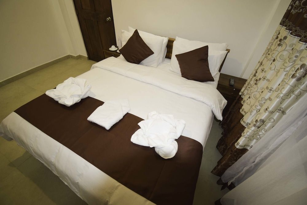 Hotel Ranvil Standard Double Room 8