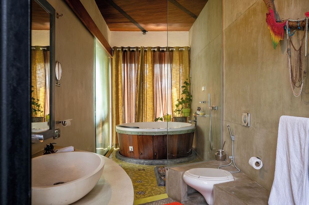 Aathma Colombo House Panoramic Suite, Lake View, Mezzanine 4