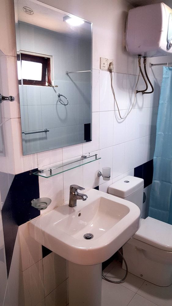 undefined Blandford Bungalaow 9