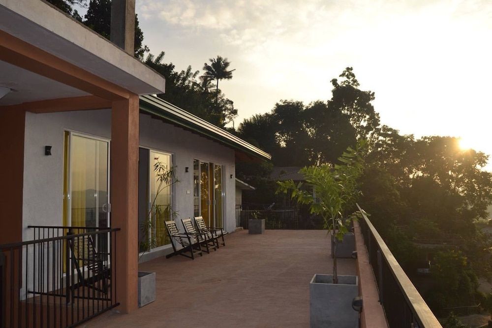 undefined feel home 4