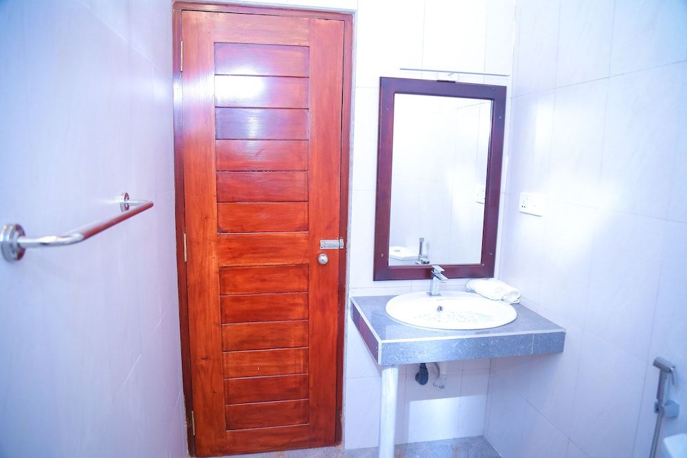 Cozy Sea View Inn Budget Double Room (AC) 15