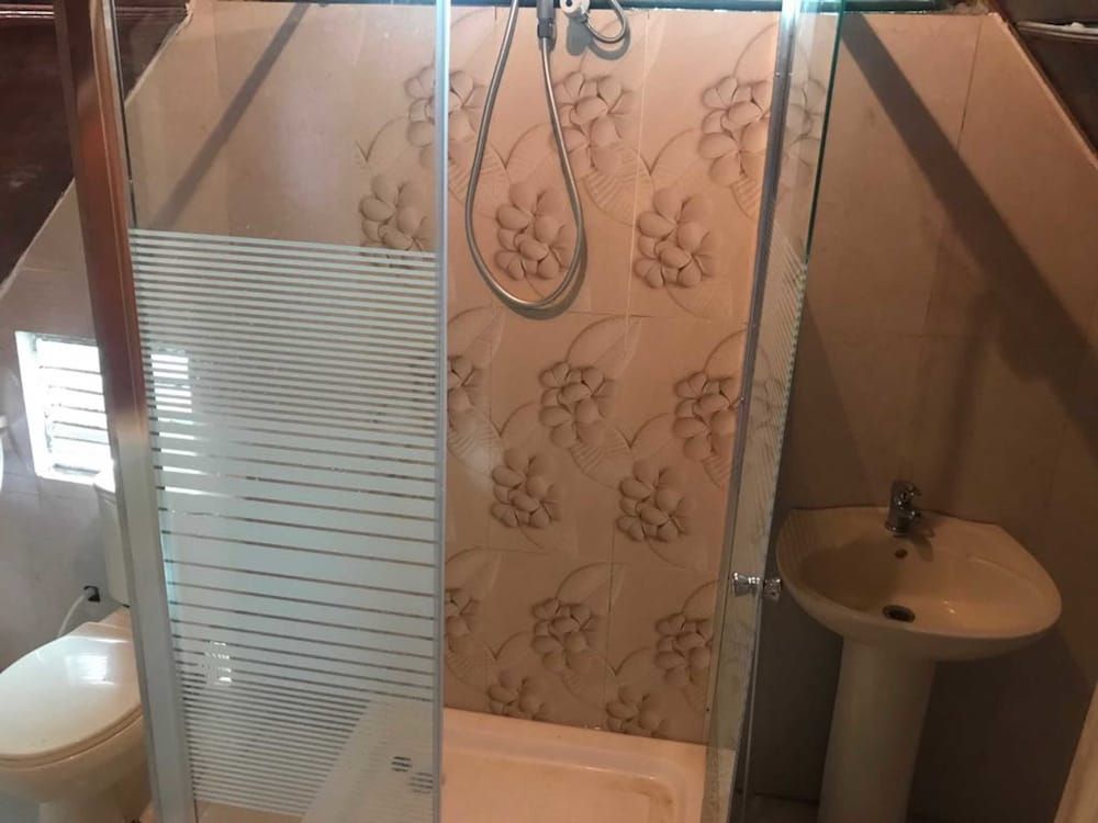 Yoho Green Lake View Double Room 3