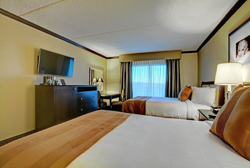 Hollywood Casino Tunica Standard Room (2 Double Beds) 2
