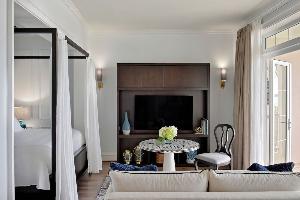 Rosewood Bermuda