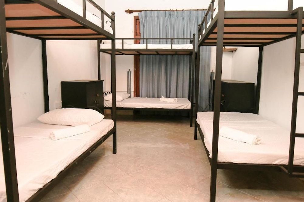 Unique View Hotel - Hostel Economy Shared Dormitory, Women only, Non Smoking 2