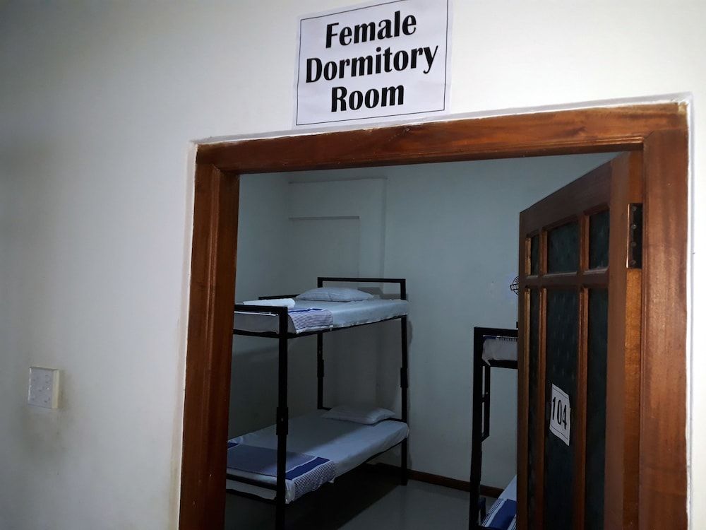Unique View Hotel - Hostel Economy Shared Dormitory, Women only, Non Smoking 4