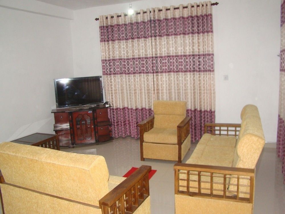 Ella Sashen Hotel Double Room 15