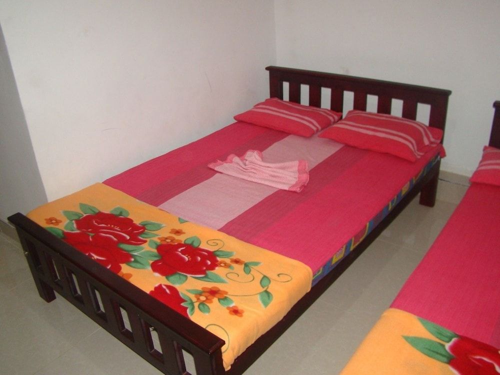 Ella Sashen Hotel Double Room 3