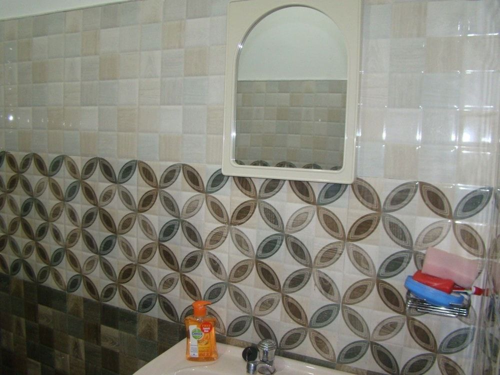 Ella Sashen Hotel Double Room 8