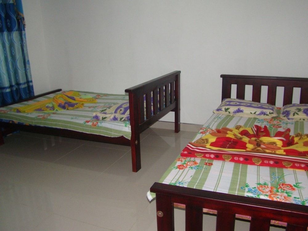 Ella Sashen Hotel Double Room