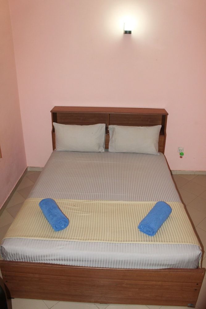 Basic Single Room, 1 Twin Bed