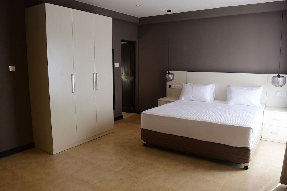 W Residence Kandy Deluxe Double Room, Balcony, Mountain View 7