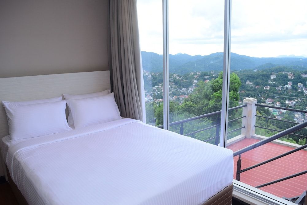 W Residence Kandy Family Penthouse, Balcony, City View