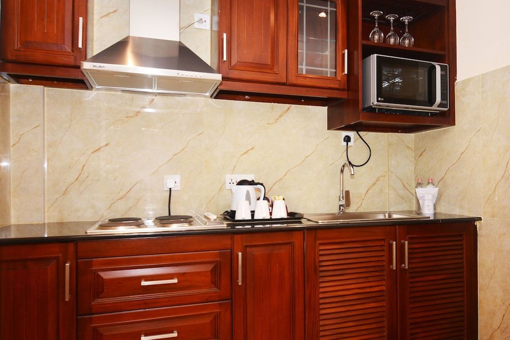 Grand 103 Deluxe Quadruple Room 5