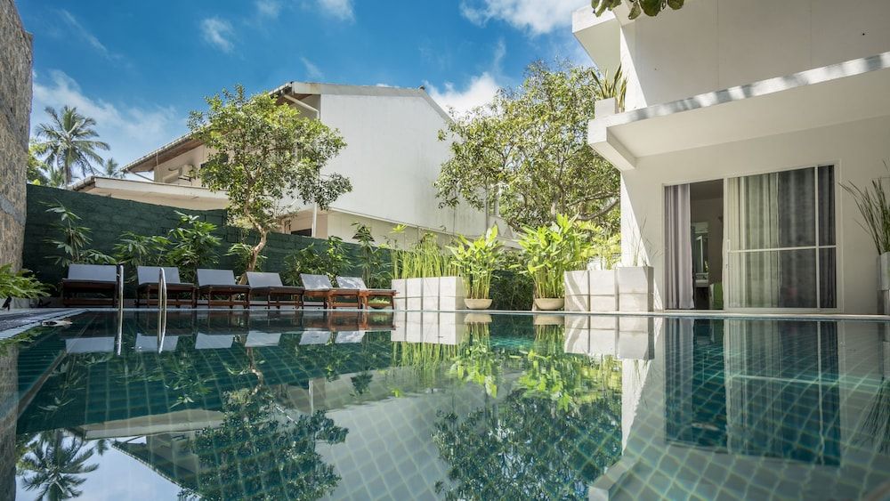 undefined 18 Faces 3