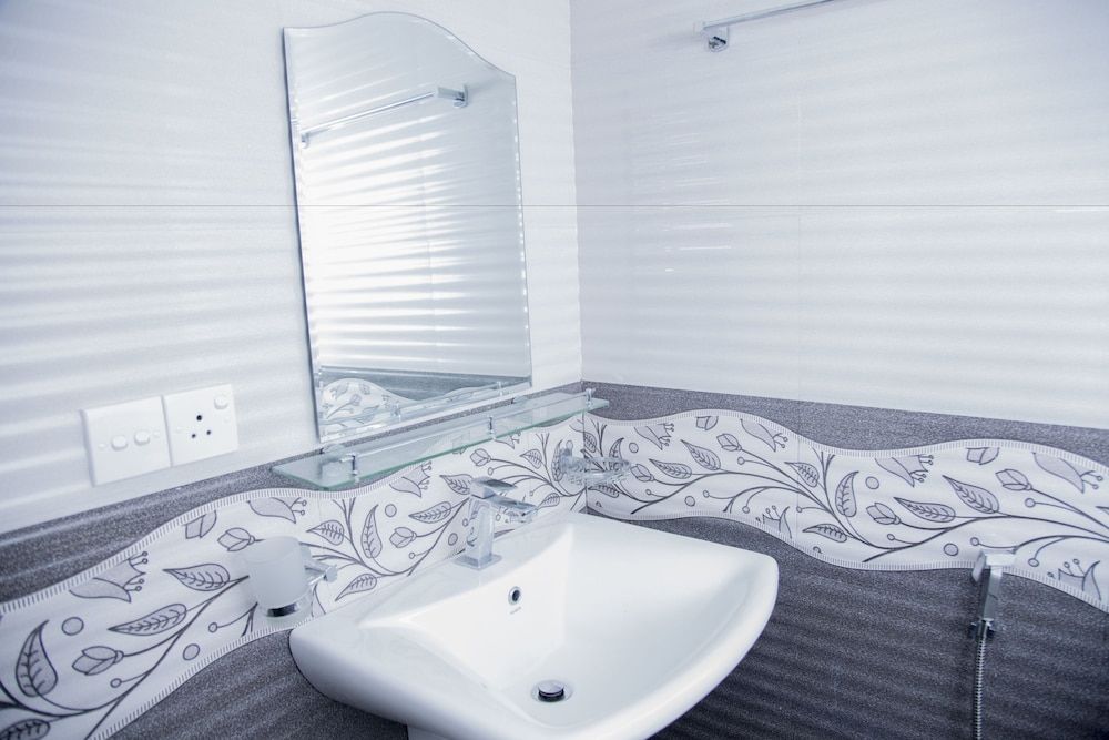 Aainn Guest Standard Double Room, Garden View 13