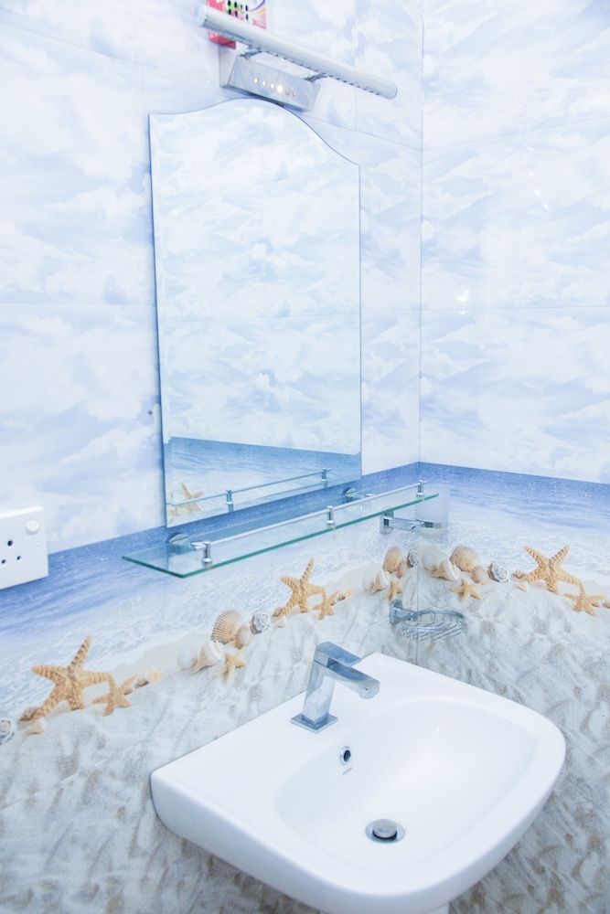 Aainn Guest Deluxe Double Room, 1 King Bed 4