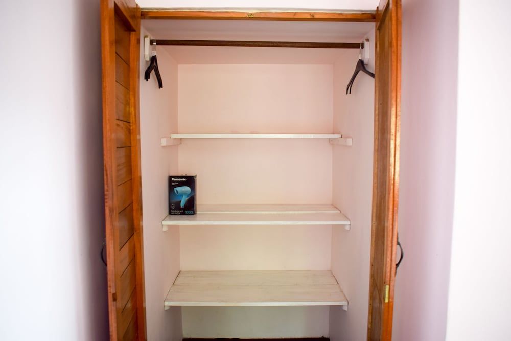 Mount Mary Inn Family Room 6