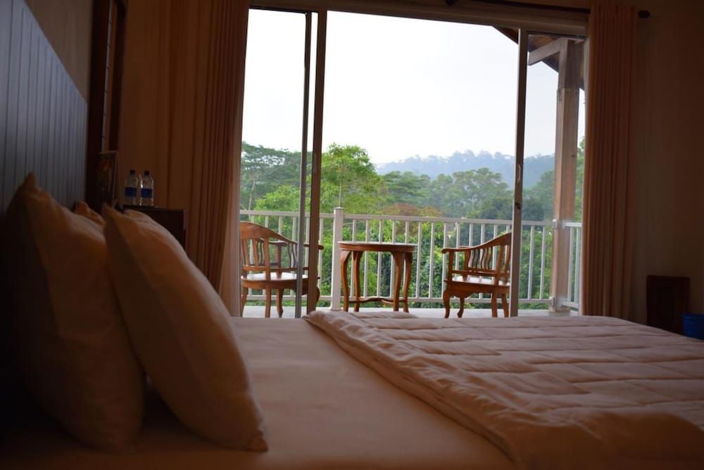 undefined Bee View Home Stay 10