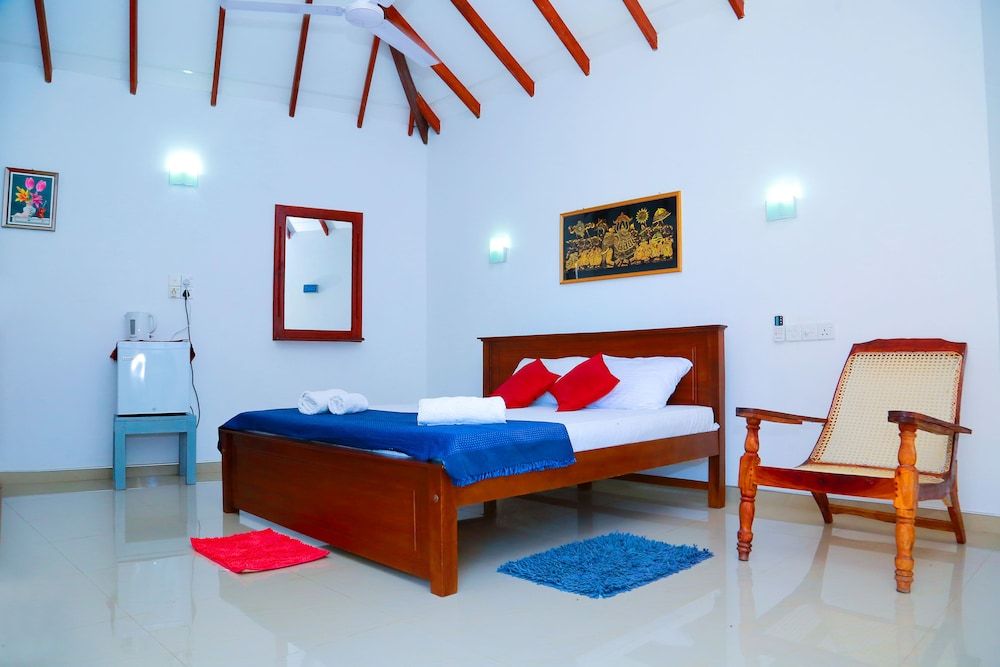 Comfort Bungalow, 1 King Bed, Lagoon View