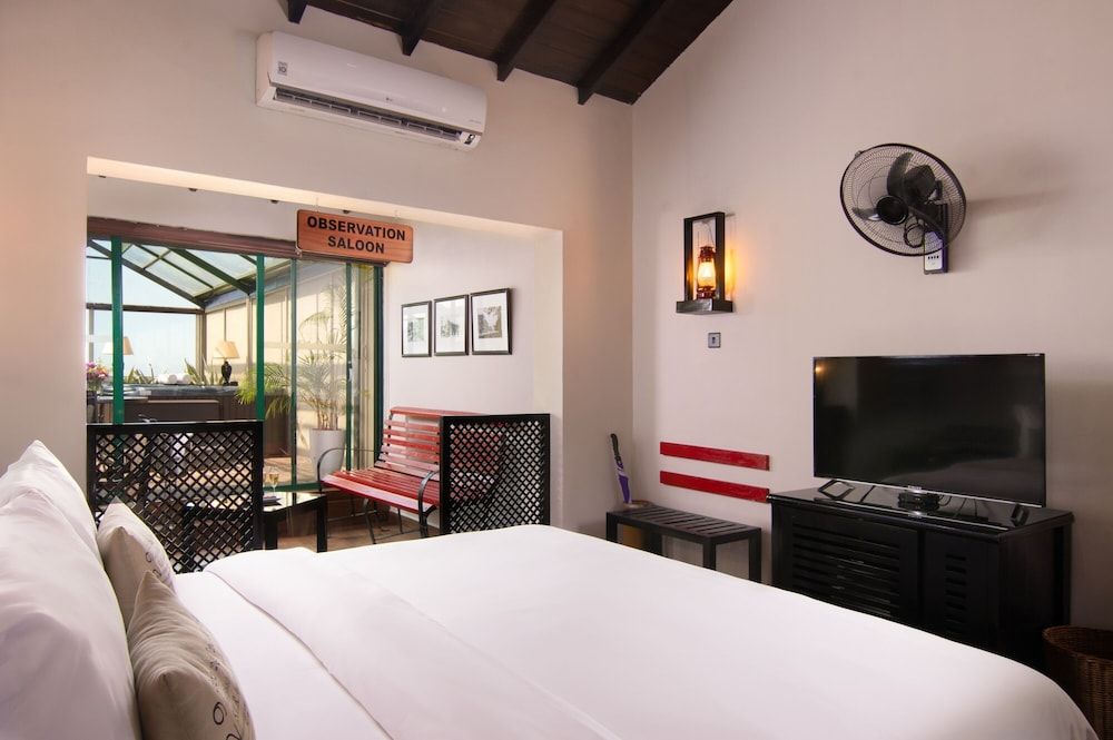 undefined EKHO Ella 8