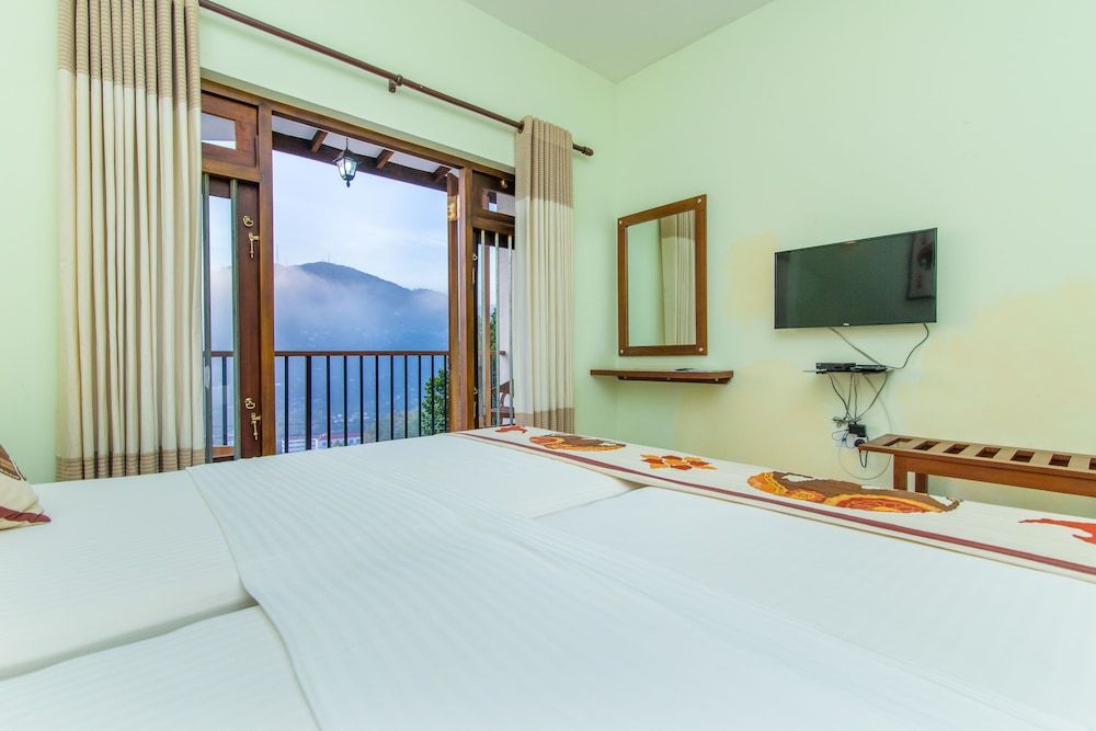Jack Tree Lodge Deluxe Room, 2 Bedrooms, Private Bathroom, Mountain View 3