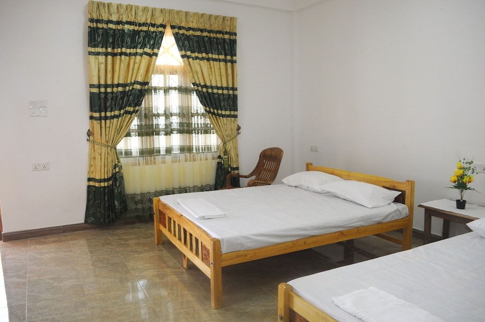 Nilaveli Star View Hotel Family Room, Balcony 2