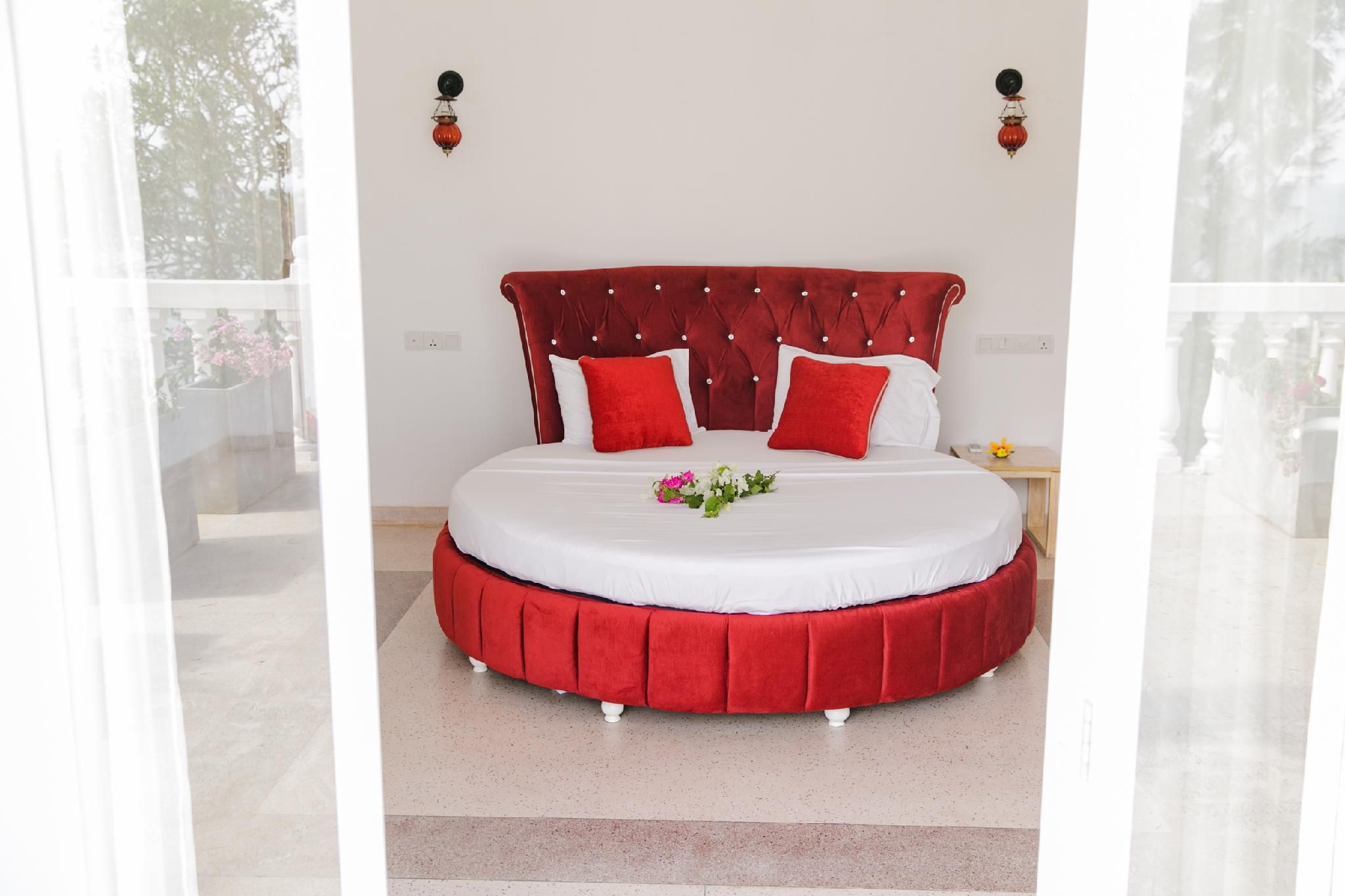 Honeymoon Room