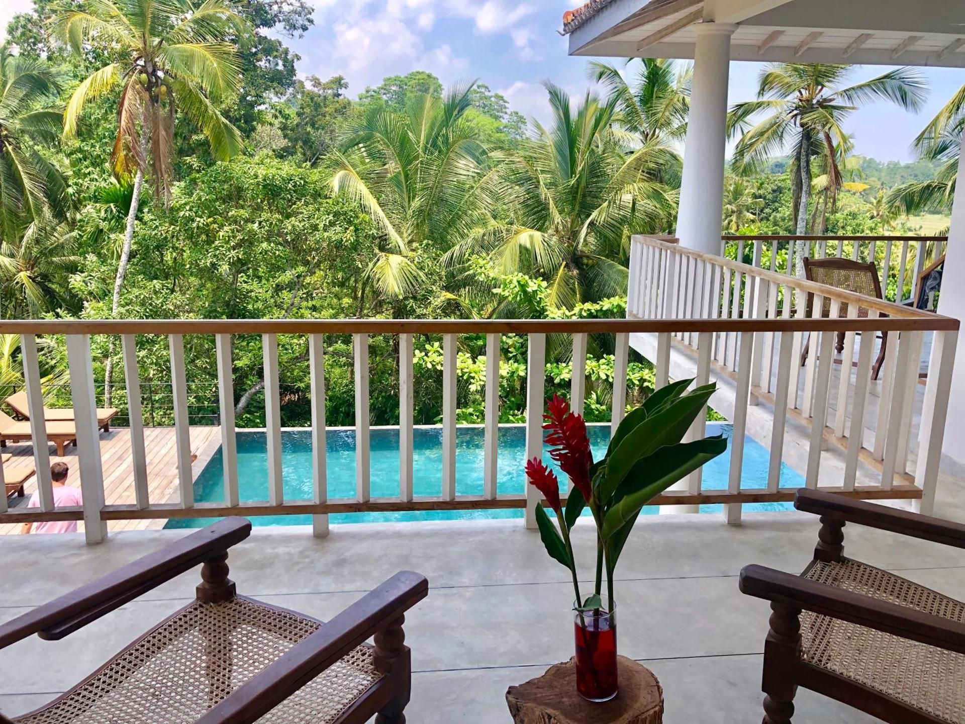Junior Suite with Pool View