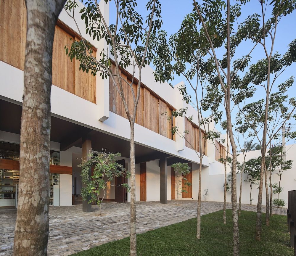 undefined Riff Hikkaduwa 7