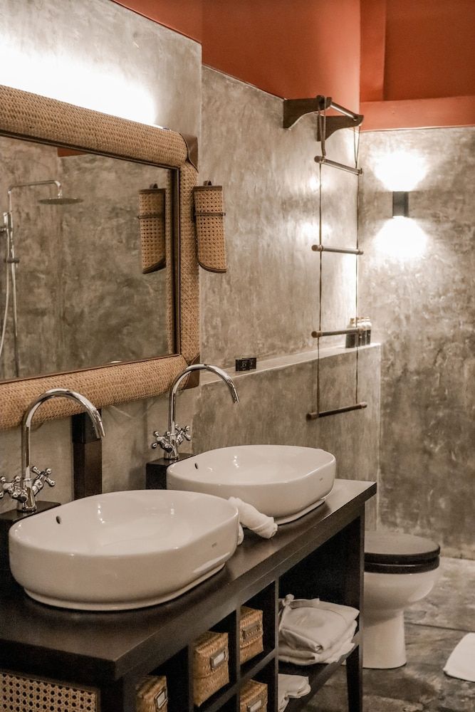 Aarunya Nature Resort &  Spa Sky Habitat Villa 5