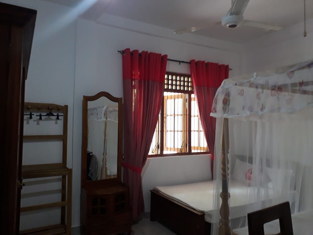 Family Triple Room, 1 Bedroom, Smoking, Garden View
