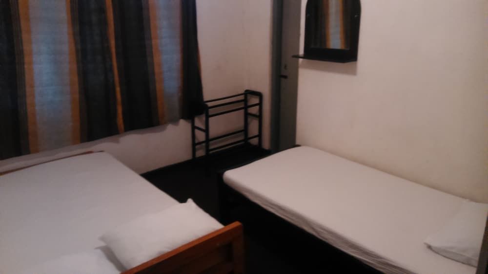 undefined Lake Crown Holiday Home 8