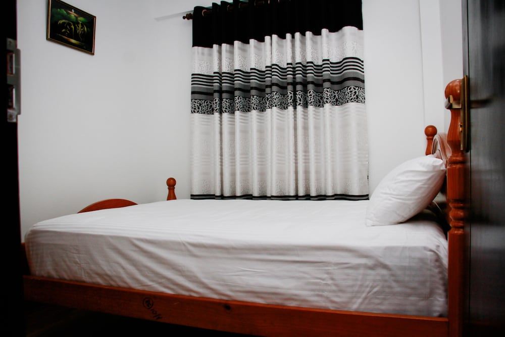 undefined LOTUS Luxury Apartment 9