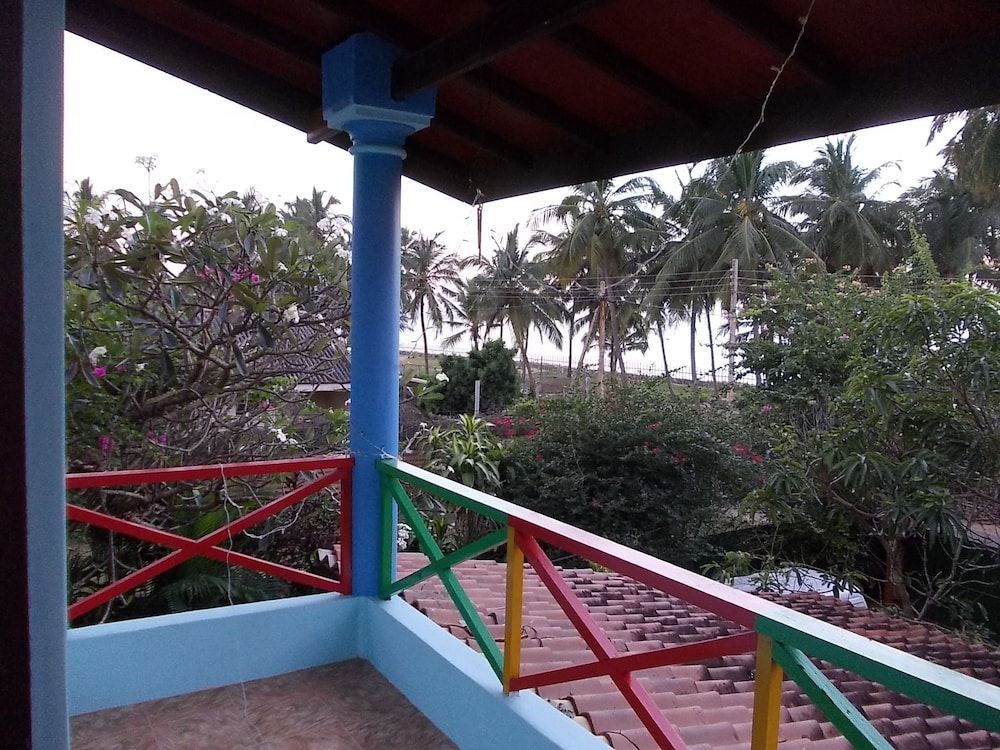 Standard Double Room, Smoking, Beach View