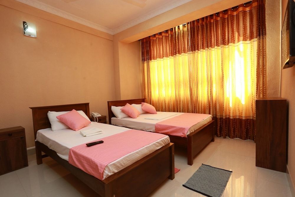 Sain Regincy Deluxe Triple Room 4