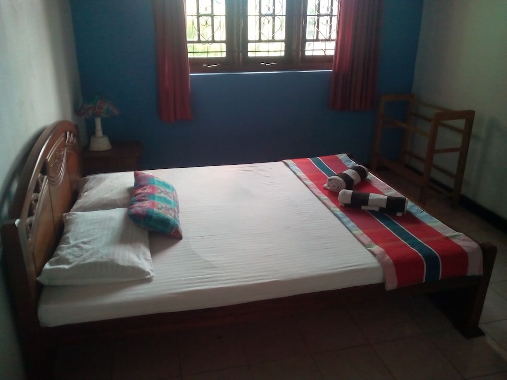 Economy Double Room, 1 Bedroom, Private Bathroom, Garden View