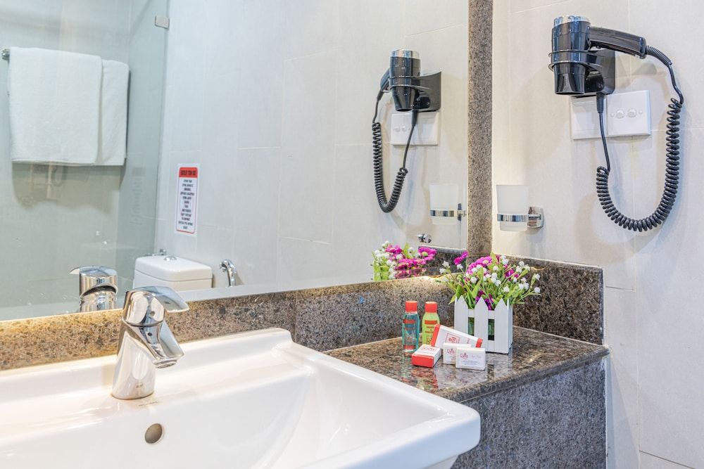 Earl's Red Colombo Deluxe Double or Twin Room, 1 Bedroom 6