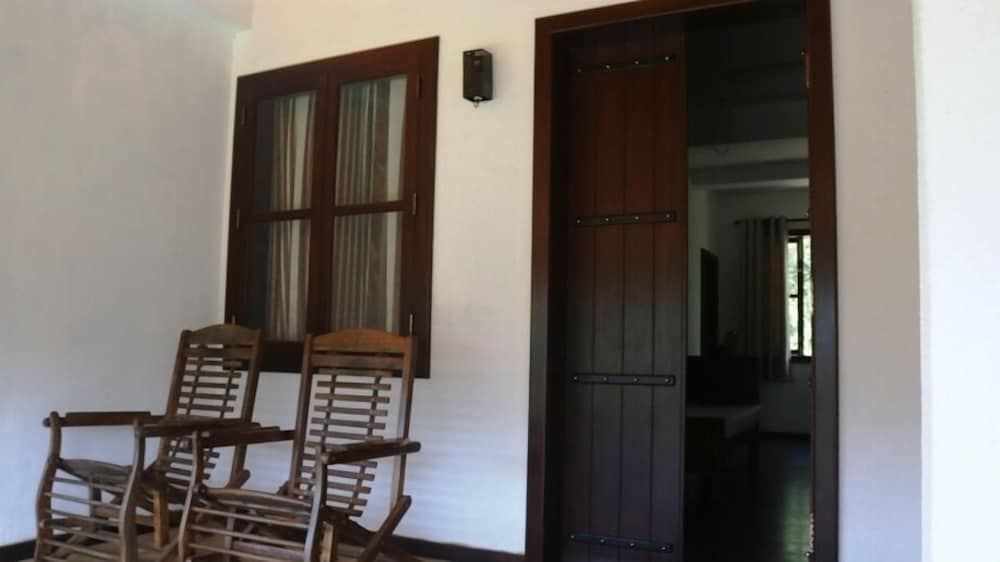 Birds Paradise Hotel Deluxe Double Room, Mountain View 15