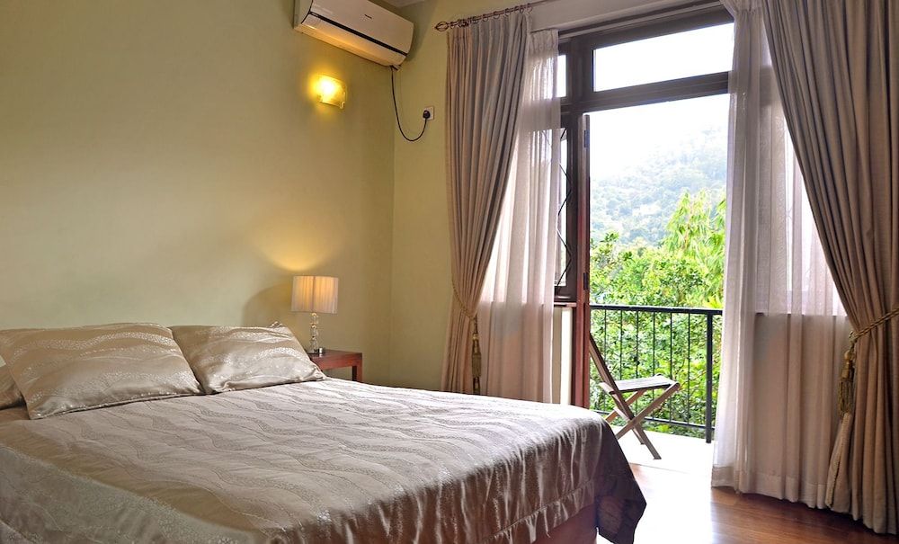 Villa 49 Standard Double Room 6