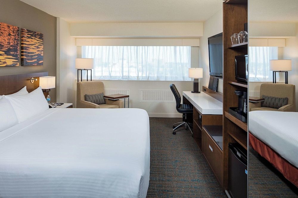 Room, 1 King Bed, Non Smoking