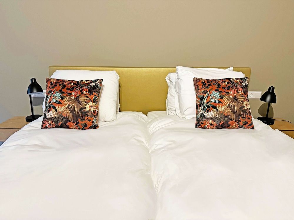 Comfort Room, 2 Twin Beds, Non Smoking (with Sofabed)