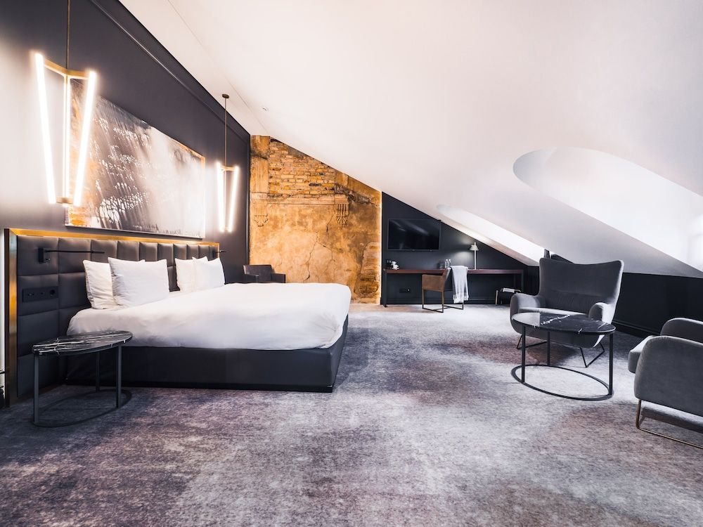 Hotel Pacai, a Member of Design Hotels Junior Suite (Attic) 2