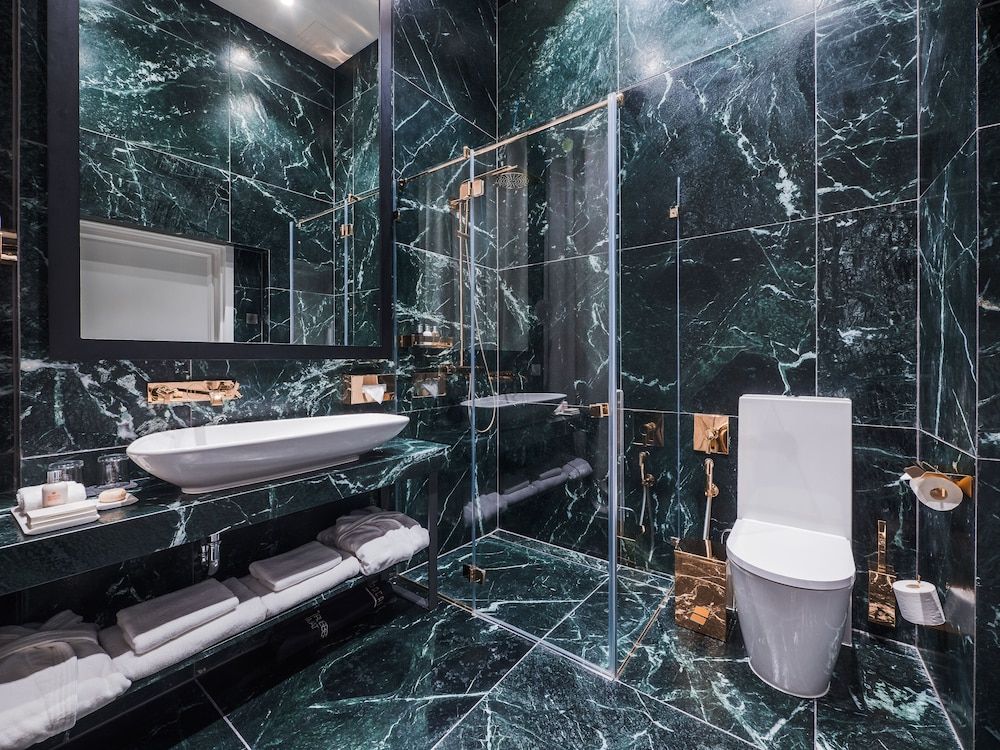 Hotel Pacai, a Member of Design Hotels Signature Suite (Courtyard) 5