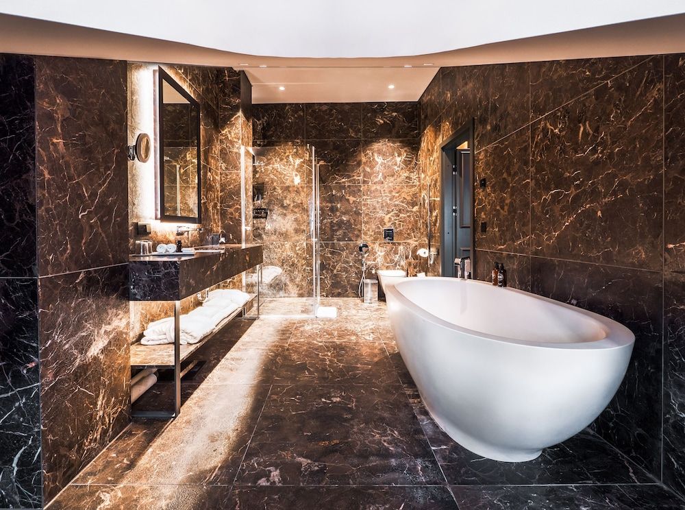 Hotel Pacai, a Member of Design Hotels Junior Suite (Attic) 4