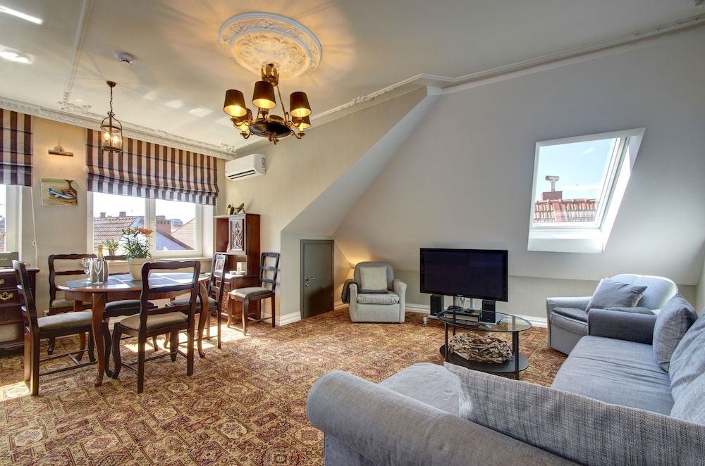 German 18 - Luxury Vilnius Apartment Royal Penthouse, City View, Courtyard Area 14